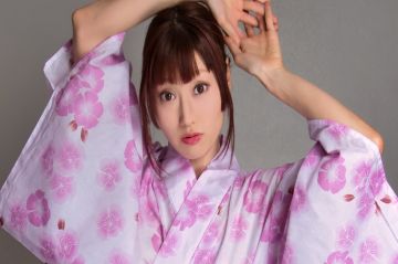 让浴衣熟女彻底高潮！