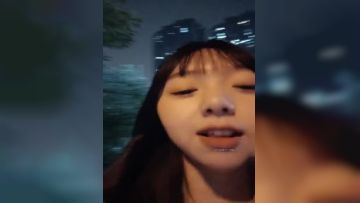 核弹！G奶学【性感荷包蛋】这奶子超级大！_2