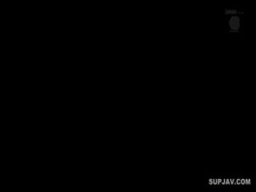 [无码破解]JUY-201シロウト妻の职场にアポなし访问！！都内人気パスタ屋で働く隠れデカ尻Fカップの看板奥様（仮）あいかさんAVデ！第06集