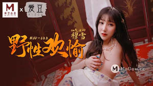 瘦弱的纹身妹子一次跟两个小哥哥做爱直播