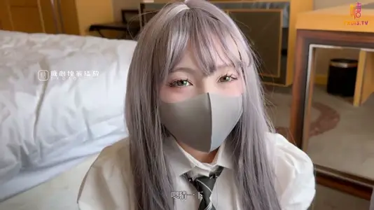 【极品反差校花】白虎嫩穴掰开玩弄 奶兔学生妹被调教成母狗 肛塞震动棒滴蜡惩罚 蜜液狂喷后入骑乘